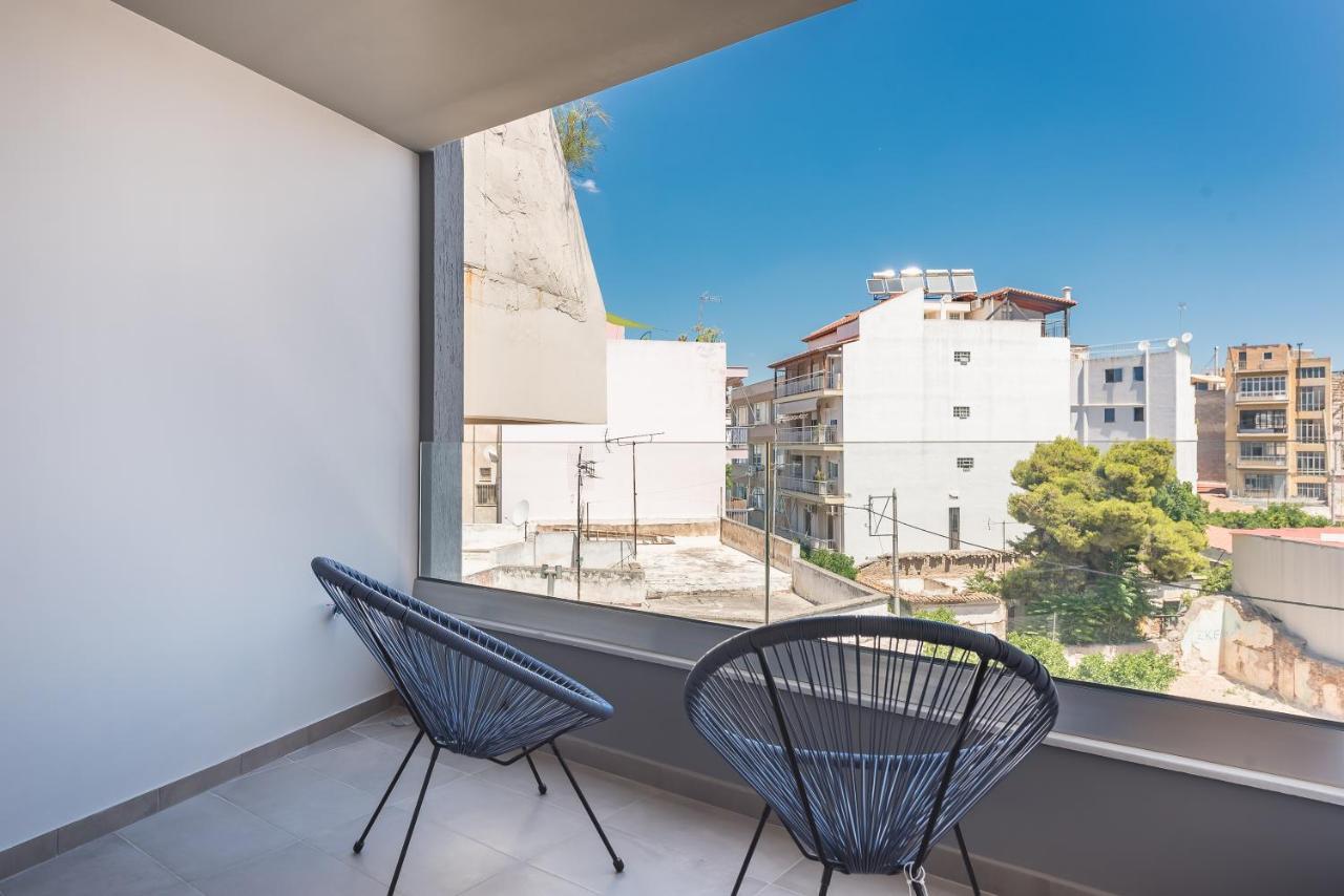 Newly Renovated Apt In The Heart Of Kerameikos เอเธนส์ ภายนอก รูปภาพ